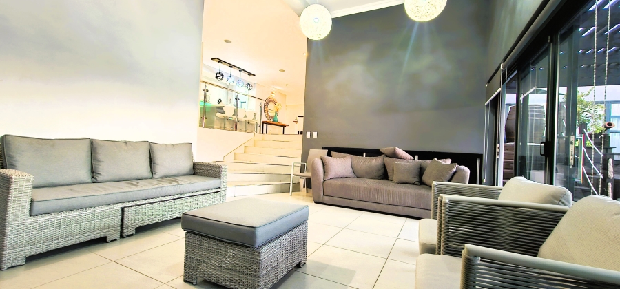7 Bedroom Property for Sale in Country Club Western Cape